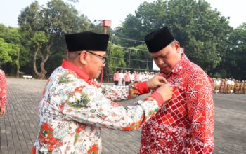 Peringatan Hari Koperasi ke 76, Plt Wali Kota Bekasi Dapat Penghargaan Tokoh Penggerak Koperasi Madya