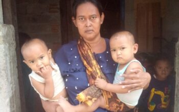 Respon cepat Camat Sukatani Akan Segara Membawa Ke Rumah Sakit Pada Dua Balita Yang Terkena Penyakit Hernia