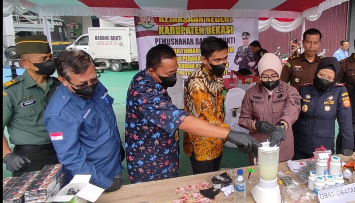 Kejaksaan Negri Cikarang Gelar Pelaksanaan Pemusnahan Barang Bukti Tindak Pidana Umum Dan Khusus