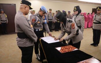 Kapolres Kepulauan Seribu Pimpin Upacara Sertijab Pejabat Polres