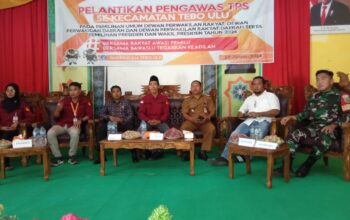 KETUA PANWASCAM TEBO ULU MENGKUKUHKAN 109 PENGAWAS TPS DIWILAYAH KECAMATAN TEBO ULU KABUPATEN TEBO