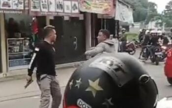 Bang Jago! Pemalak Viral Bawa Pistol di Pasar Rancamanyar Bandung