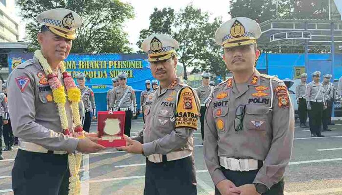 Dirlantas Polda Sumsel Melepas Anggotanya Yang Memasuki Masa Pensiun 