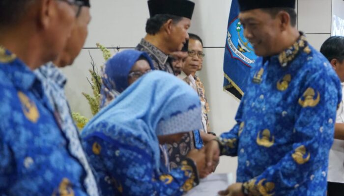 90 Orang Pensiunan ASN Terima Bantuan Sosial Tali Asih