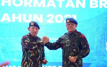 Kapolri Apresiasi Anggota Brimob yang Berhasil Bebaskan Pilot Susi Air Korban Penyanderaan KKB 