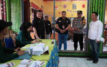 PJ Bupati Purwakarta dan Forkopimda Pantau Pemungutan Suara Pilkada 2024 di Sejumlah TPS