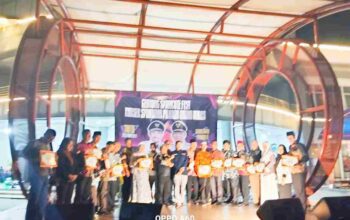 Gentong Syndicate Bersama Dinas Pariwisata adakan acara syukuran Pilkada Damai dan Pemberian Kepala Sekolah Golden Award.