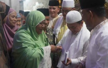 H A Khafid Dampingi Gubernur Safari Ramadhan 1446 H Di Masjid Raya Al-Istiqomah 
