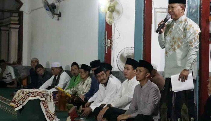 Wabup H A Khafid Safari Ramadhan ke Desa Mampun Baru