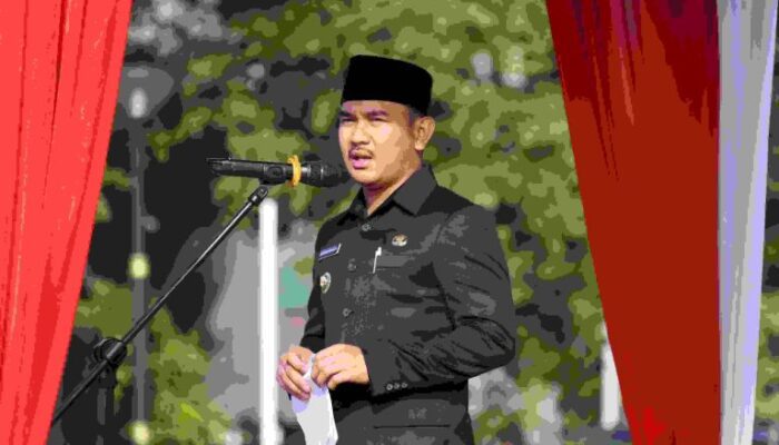 BUPATI BEKASI ADE KUSWARA : TIDAK BOLEH ADA PENGANGKATAN TENAGA NON-ASN BARU DI KABUPATEN BEKASI