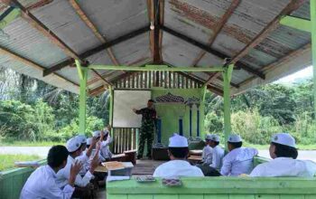 Tanamkan Rasa Cinta Tanah Air, Berikan Materi Wasbang