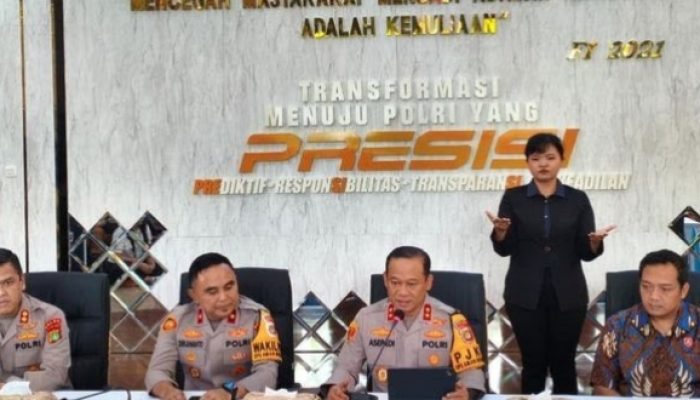Roy Suryo Cs Jadi Tersangka di Kasus Dugaan Ijazah Palsu Jokowi