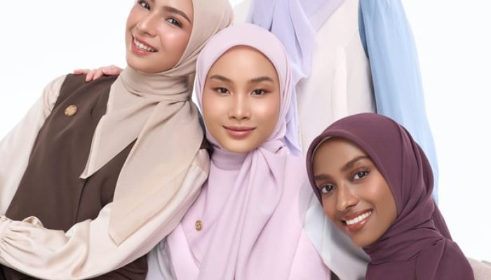 20 Tahun Menemani, napocut Masih Setia Jaga Kualitas Sebagai Pelopor Hijab Paris