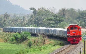Distribusi Logistik Kian Menguat, Kinerja KAI Logistik Bulan April Tumbuh 11%