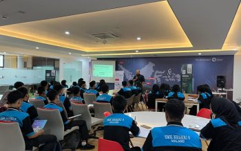 Kunjungan Industri SMKN 6 Malang di Telkom AI Center Mendorong Pemahaman Teknologi dan Inovasi di Era Digital
