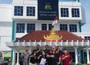 Kenapa Oknum Jaksa di Lampung, Rakhmad Setiawan S.H. terkesan kebal hukum, tolong saya Bapak Presiden”, Seru Siti Khotijah istri M. Umar Bin Abu Tholib
