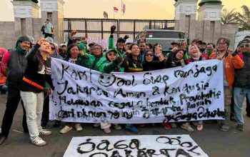 Ratusan Ojol Jaga Kawasan Senayan, Imbau Massa Aksi Sampaikan Aspirasi dengan Tertib