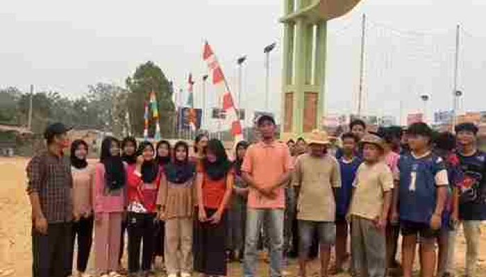Warga dan Pemdes Bukit Subur Sambut Antusias Perbaikan Jalan Sepanjang 7 Kilometer