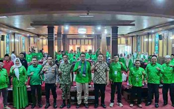 Hadiri Pengukuhan Pengurus DPC PKB, Bupati M. Syukur Ajak Seluruh Elemen Bersinergi Bangun Daerah